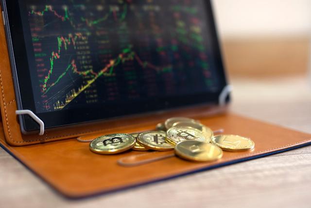 Best Crypto Coins for Stock Market Investors in 2026: Top 5 High-Yield Assets