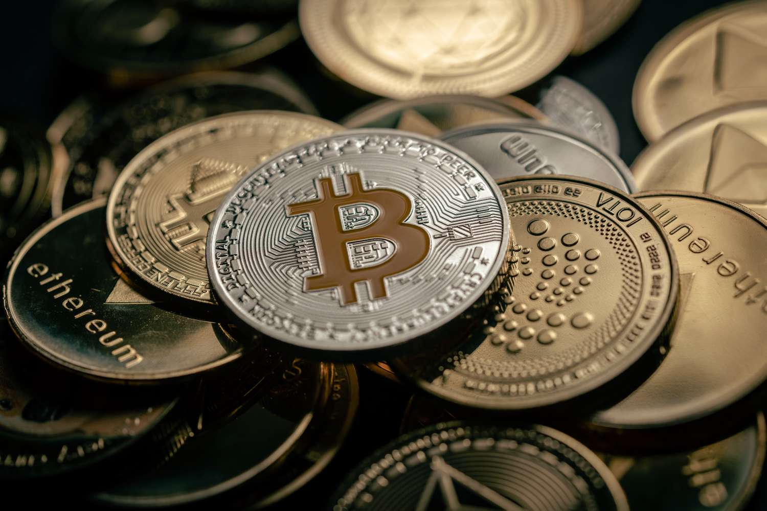 Best Crypto Coins for Stock Market Investors in 2026