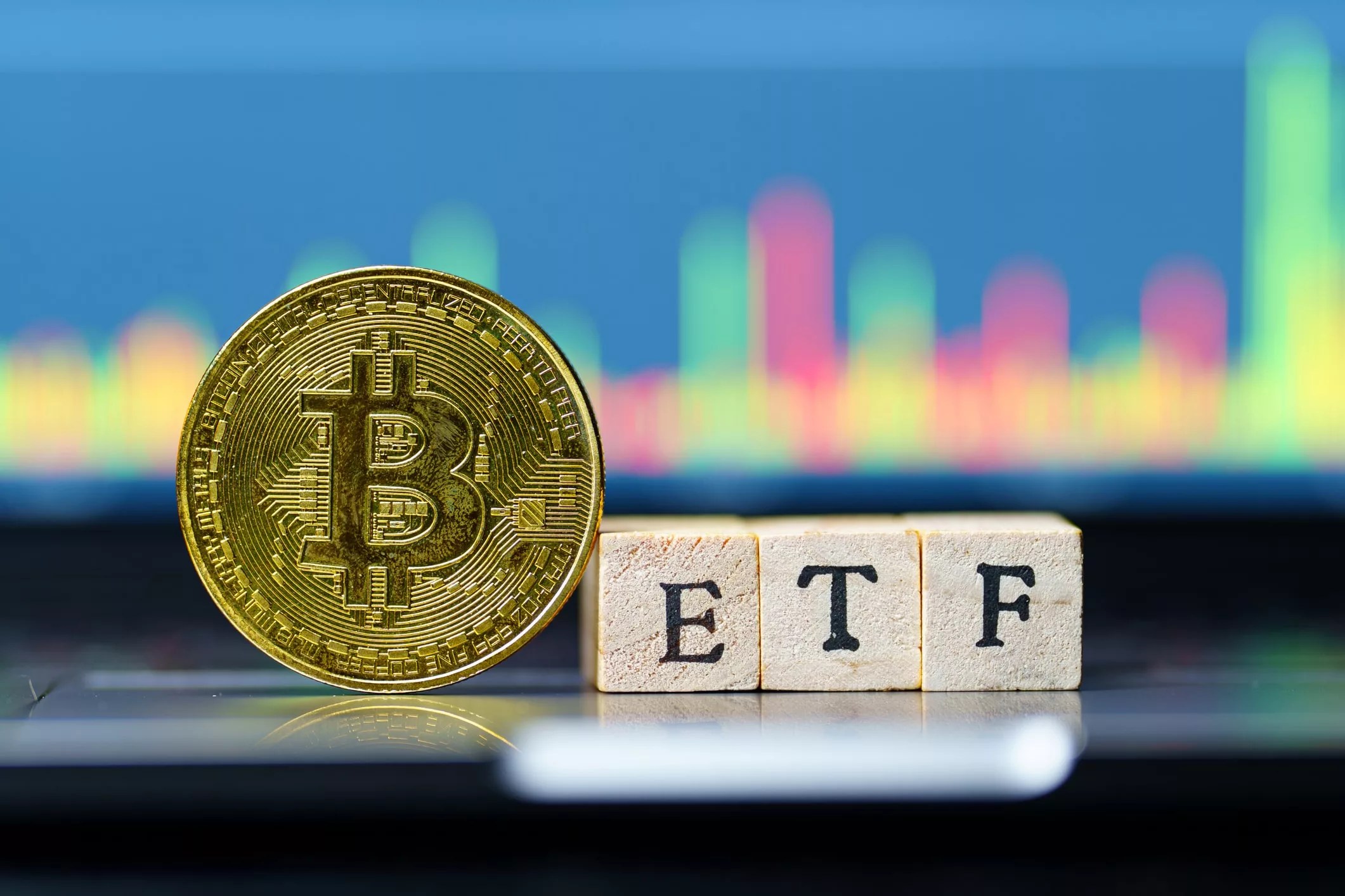 SEC spot bitcoin ETF approval 2024
